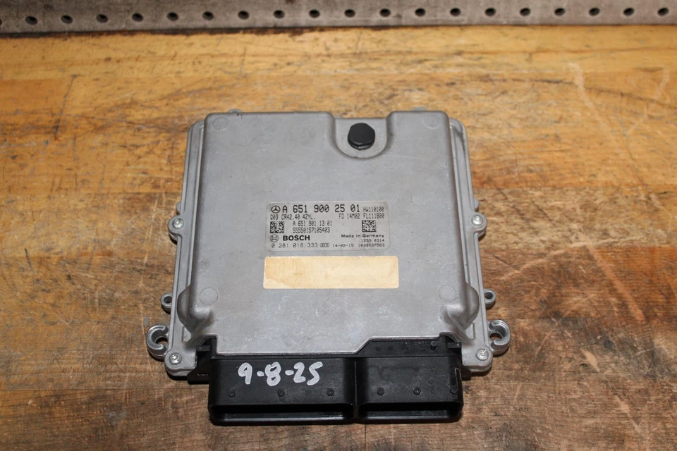 2014 Mercedes GLK250 класса двигателя модуль управления компьютер ECU 6519002501 13 2015 - Изображение 2 из 4