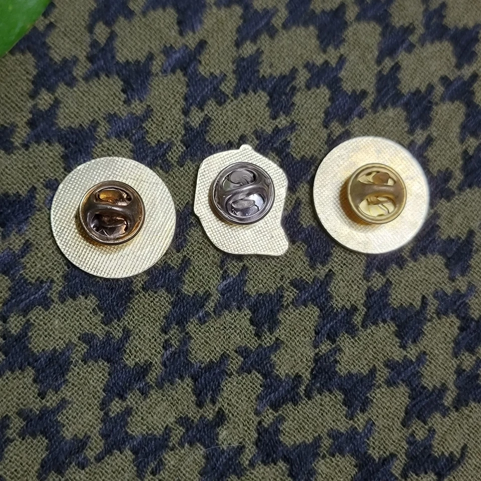 Vintage 1980s Baseball - Detroit Tigers - MLB Enamel Lapel Pins - Rare Set Of 3! - Image 3 of 3