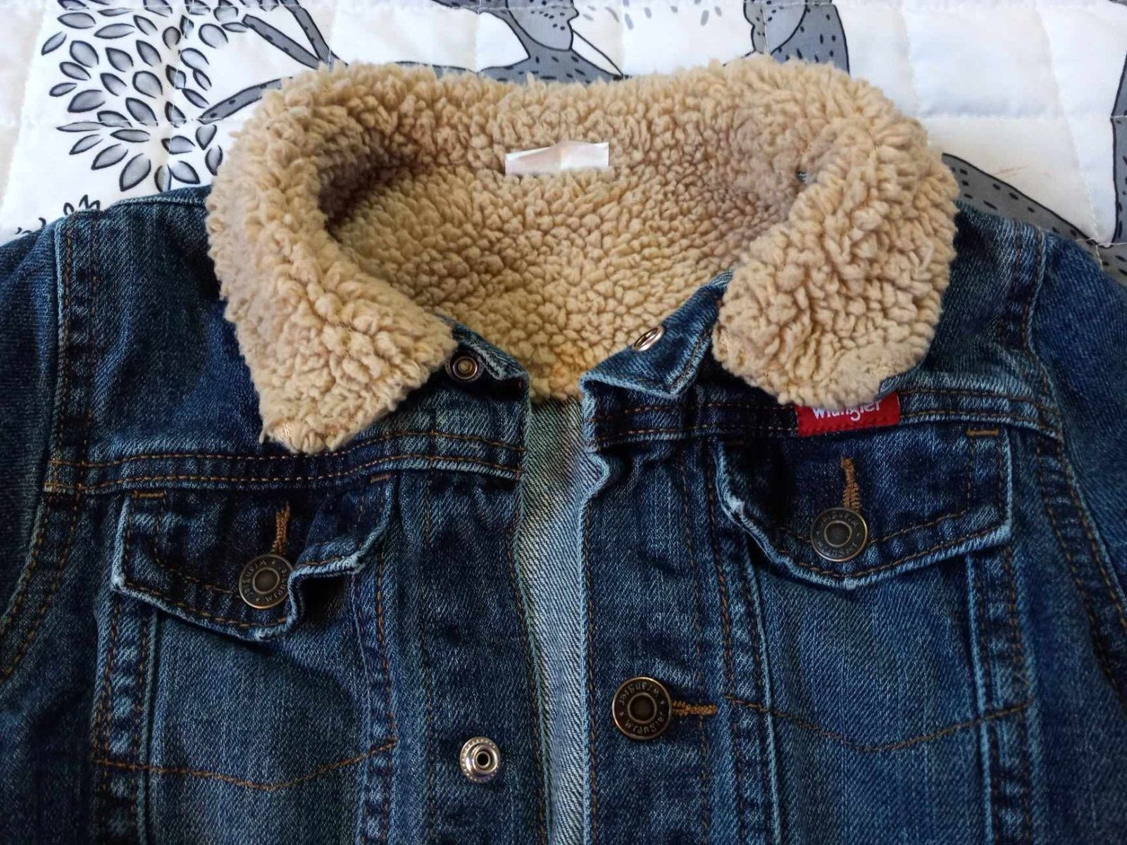 Wrangler Denim Jacket w/fleece trim; 5T/youth