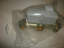 New Mgb Brake Master Cylinder W Failure Switch 75 76 77 78 79 80 Exc Quality