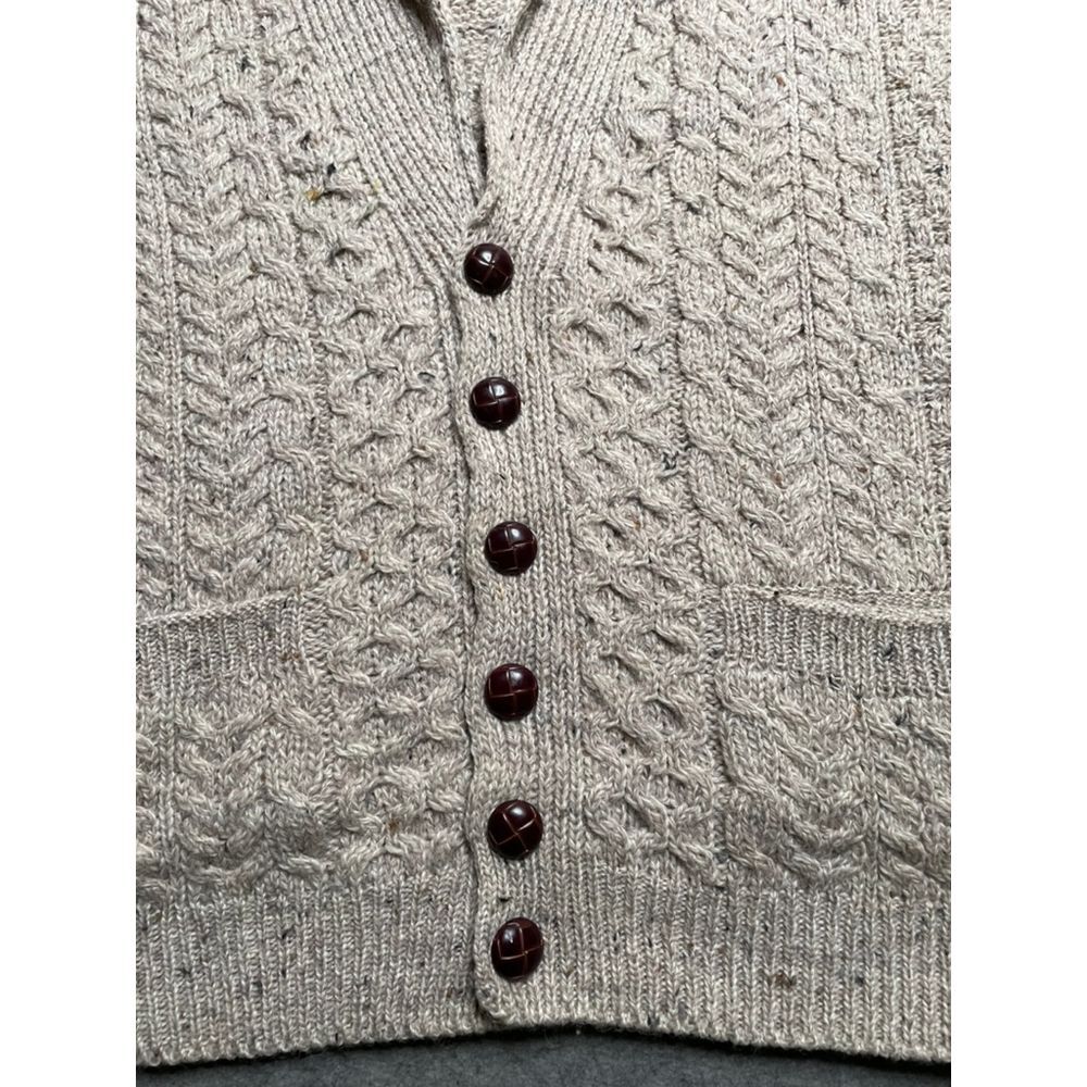 Carraig Donn Irish Aran Cable Knit Wool Cardigan Sweater Carraig Donn Irish Aran Cable Knit Wool Cardigan Sweater