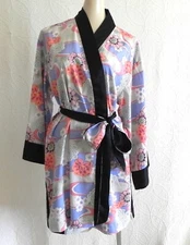 Fantasies by Morgan Taylor Robe Tie Waist Kimono Sleeve Floral Slit Sides Size M