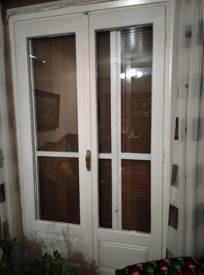 Ξύλινη Μπαλκονόπορτα Foto 2 de 4