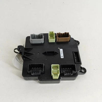 TESLA MODEL X Türsteuergerät hinten rechts 1062056-10-B 2017 25804623 - Bild 1 von 4