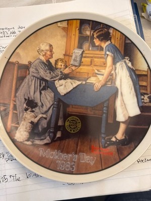 Norman Rockwell Add Two Cups and a Measure of Love Mother's Day Plate 1983 NIB