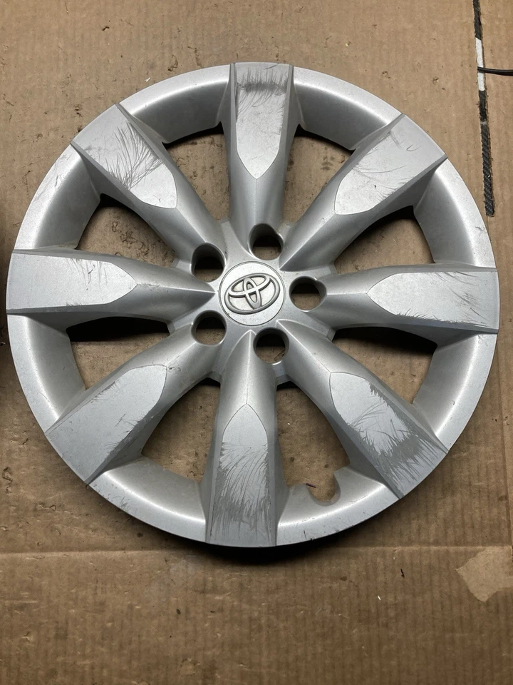OEM 2014-2016 TOYOTA COROLLA 16 ДЮЙМОВ КОЛПАКИ СТУПИЦЫ КОЛЕСА ПАРА 42602-02430 #E6 - Изображение 3 из 4