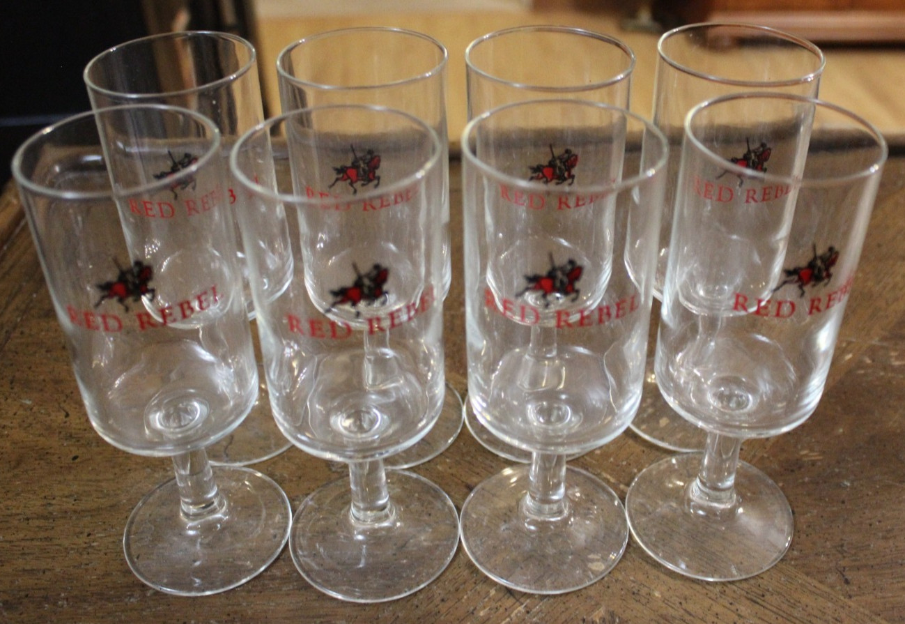 8 vasos Red Rebel Stemmed Rebel Yell Kentucky Straight Bourbon Whisky 6 oz.