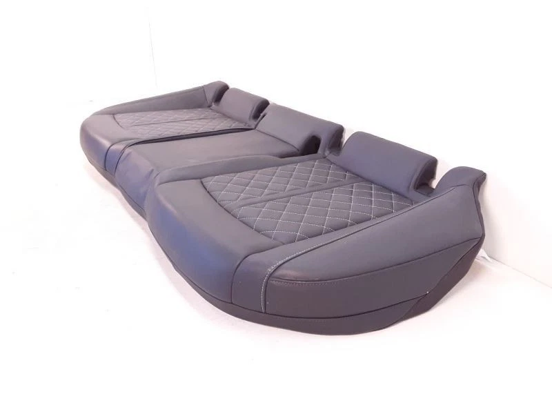  18-23 奥迪 S4 下节后座  — 第 2/4 张图片