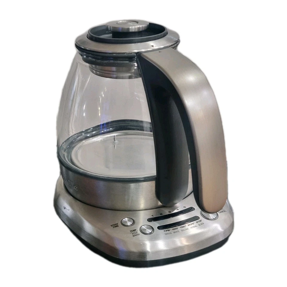Hervidor de agua compacto infusor de té inteligente Breville BTM500 CLR - usado Foto 2 de 4