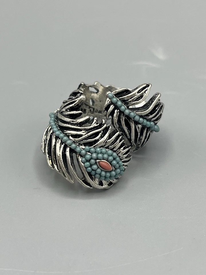 Anillo Lucky You envolvente pluma y cuentas color turquesa tono plata suroeste Foto 3 de 4
