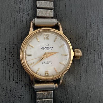 Vintage Ladies Wakmann Hand-winding 17 Jewels Watch Runs! | eBay display picture 1