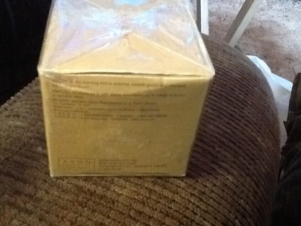 AVON  Discontinued  (Hard to find)  ANEW  ULTIMATE CREAM 1.7 fl. oz NIB (sealed) - Image 3 of 4