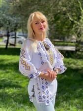 HANDMADE EMBROIDERY Ukraininan national blouse Vyshyvanka