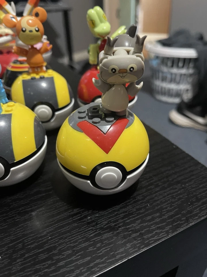 Lot of Pokemon MEGA Construx Pokeballs and Figures 41 PCS - Image 2 of 4