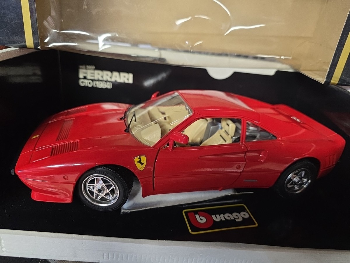 Burago Ferrari Testarossa 1984 1/18 箱付き 1984 Ferrari Testarossa Bburago 1 /18 with Box | eBay