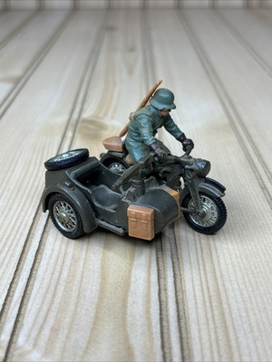 #ad M457 VINTAGE BRITAINS LTD GERMAN BMW MILITARY MOTORCYCLE AND SIDECAR With Driver $49.99