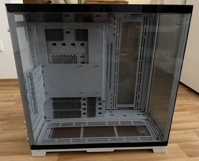 Lian Li O11 Dynamic EVO XL Schwarz/Weiß Custom Build Case