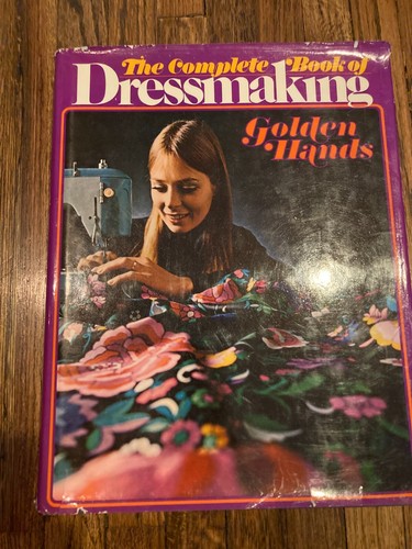 Lot of 12 Fashion Design / Pattern / Sewing Books. Many of them Vintage - Picture 11 of 16