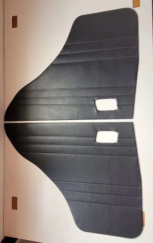 Mitsubishi pajero MK2 4 Door Panel Trim Board X2 LH/RH rear GRAY