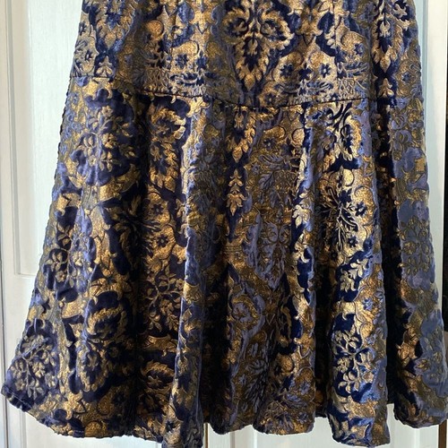 Vintage 1990s Betsey Johnson blue and gold brocade party dress. Size 6 - Picture 6 of 9