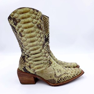 guess snake boots