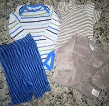 Baby Boys Infants 0-3, 3 Months 4 Piece Lot Carters One Pieces Sets