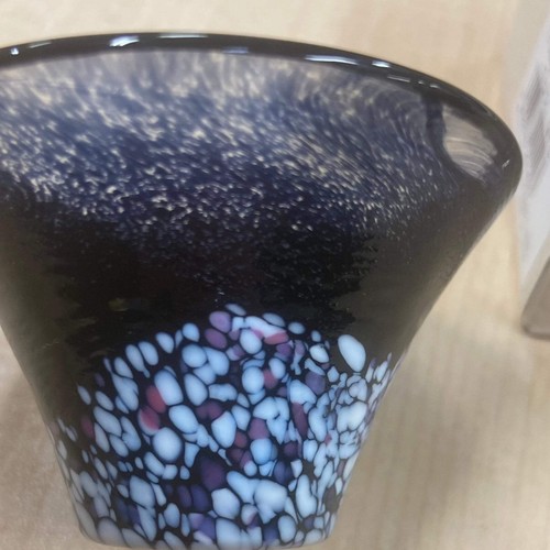 Tazza sake giapponese piccola vetro Sakura-Fuji Fujisan Yama-Zakura nera fatta a mano - Foto 10 di 12
