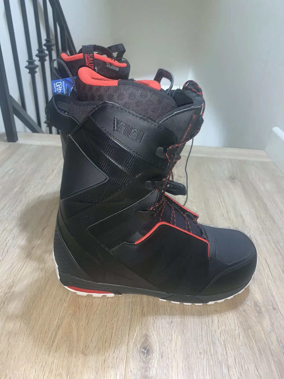 salomon faction snowboard boots
