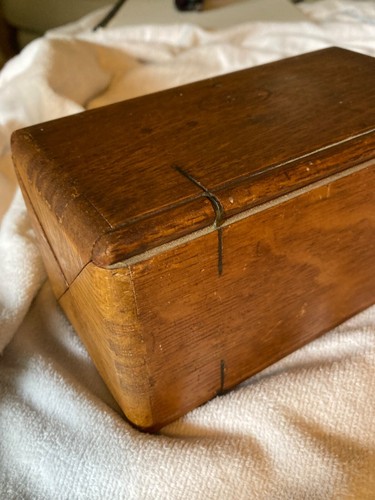 Antike Singer Nähmaschine Eiche Puzzle Box mit Aufsätzen Öler Hammer Werkzeug - Bild 7 von 11