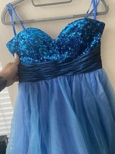 Teen Homecoming/Prom/quincea era Blue Sequined Dress Size Small
