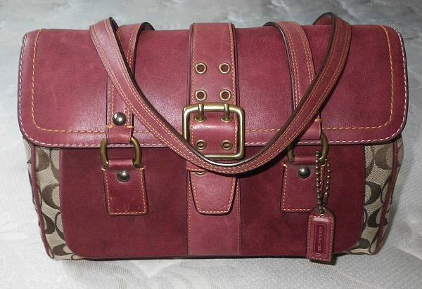 MINT COACH SPECIAL EDITION SIGNATURE C BURGUNDY RED FALL