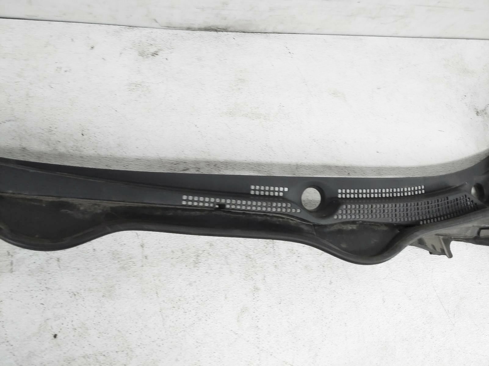 2016-2020 Honda Civic Hatchback Cowl Molding Windshield Cover 74200-Tgg-A00