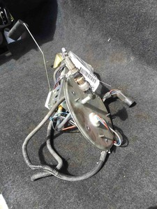 Fuel Pump FORD CROWN VICTORIA 04 | eBay