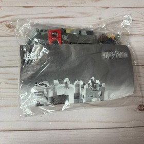 Lego Harry Potter Hogwarts Castle Set 4709 in Original Box Near Complete Figures