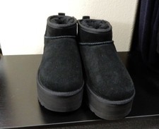 UGG Women's Classic Ultra Mini Platform Size 7 black New w/o Box 170