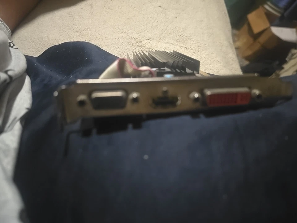 XFX AMD ATI Radeon HD 5450 2GB Memory GDDR3 Graphics Video Card VGA DVI HDMI - Image 3 of 3