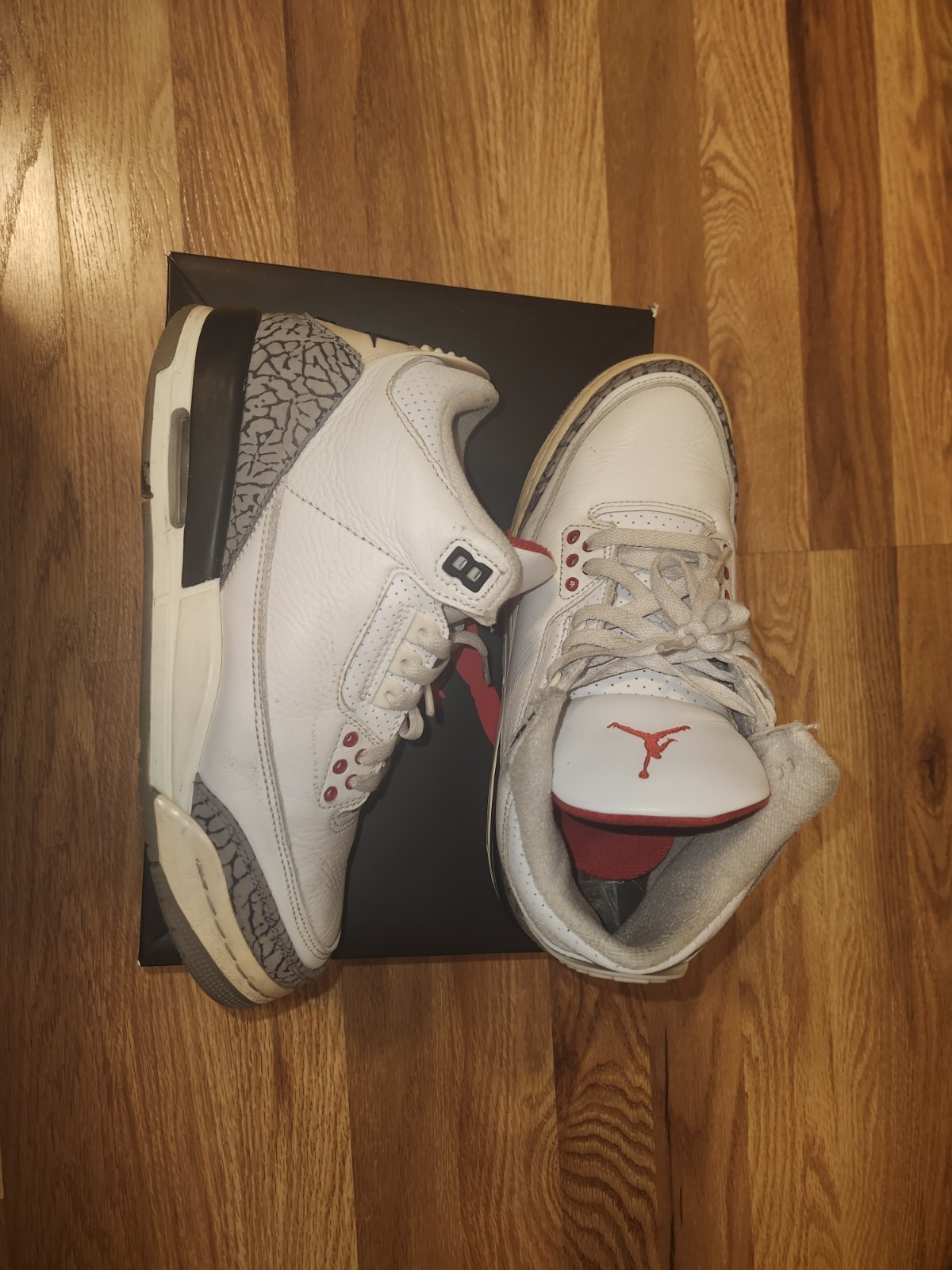 Jordan Air Jordan 3 Retro (GS) White Red Black Leather Sneaker 7Y Unisex Kids