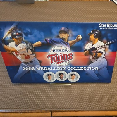 2005 Minneapolis Star-Tribune Minnesota Twins Medallion Collection w/Coins