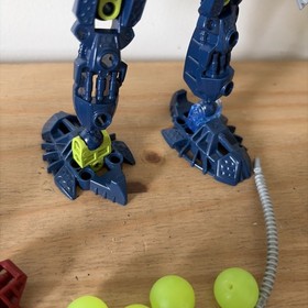 LEGO Bionicle Toa Mahri 8914 Toa Hahli InComplete with Extras Replacement