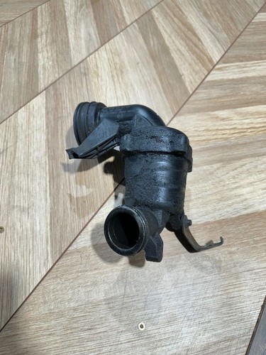 Mercedes-Benz E W211 2004 Diesel 150kW Ansaugrohr Ansaugschlauch Turbolader