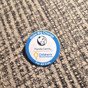Panda Cares Children’s Miracle Network Pinback Button Make Big Change Blue/White