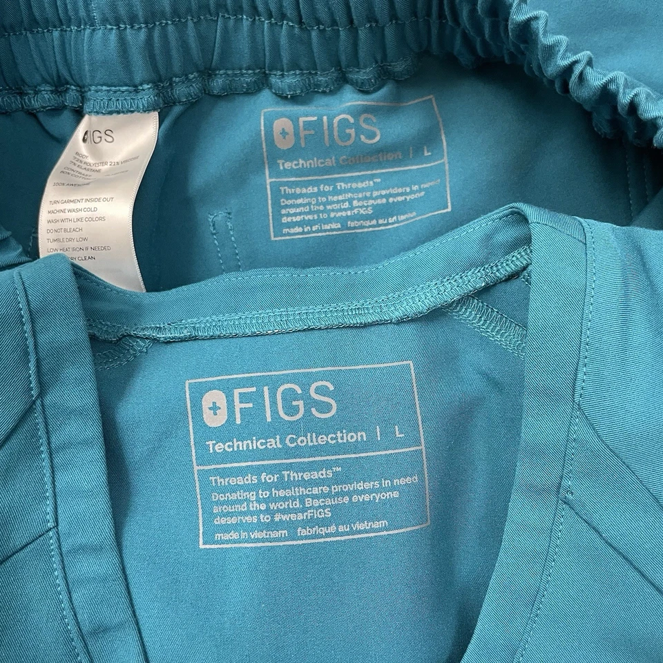Conjunto Blusa Médica y Pantalones Figs Mujer Talla L A Juego en Azul Pacífico Foto 2 de 4