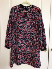 LOFT Velvet trim red Holly Berry holiday Rear Zip dress M
