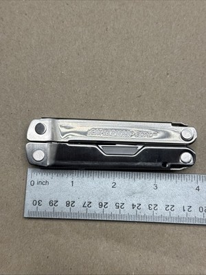 Leatherman Bond Multi tool - Silver