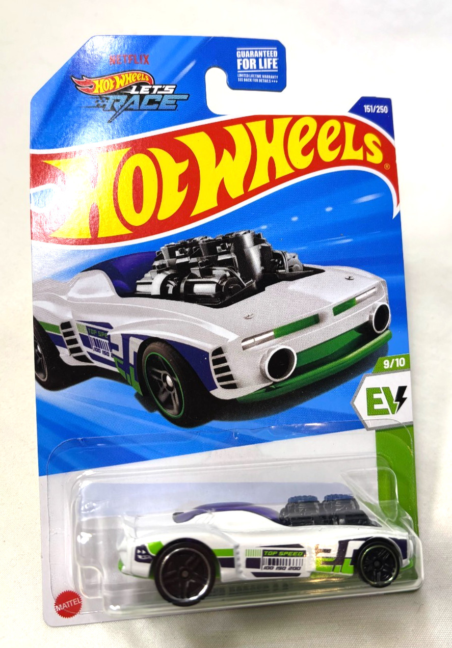 Hot Wheels 2025 Rodger Dodger 2.0 152/250 EV 9/10  Green / White - New