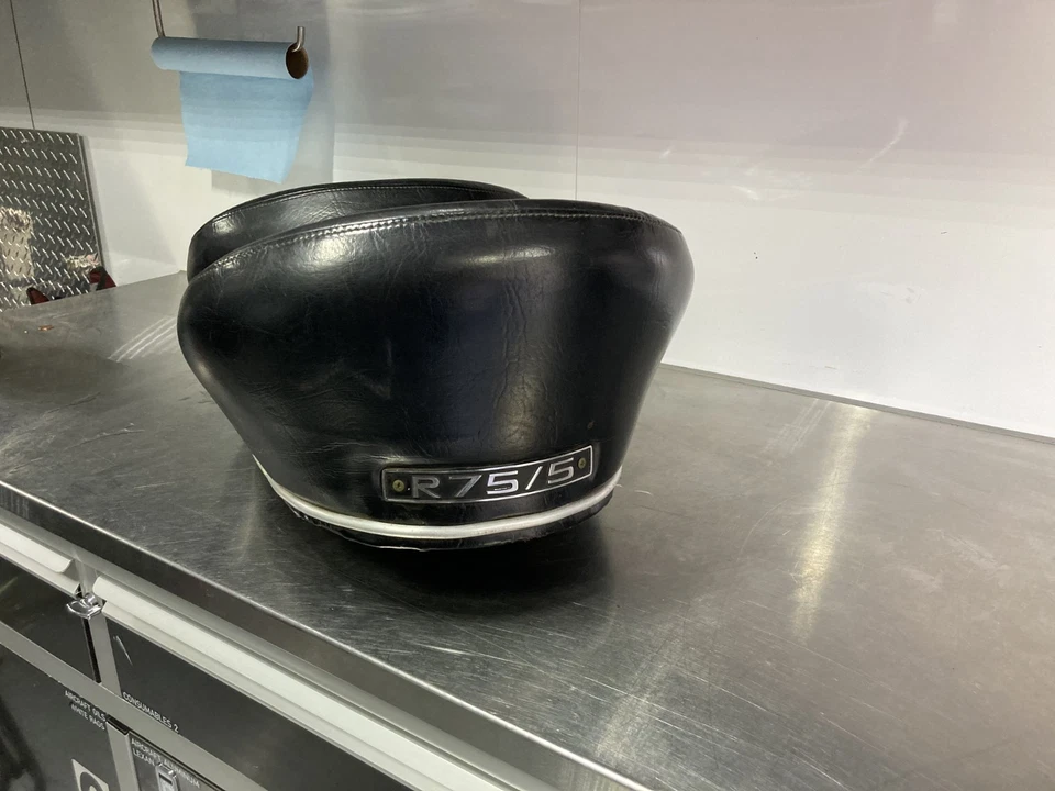 BMW Denfield R50/5, R60/5, R75/5 SWB Motorcycle Seat made in Germany - Image 2 of 4