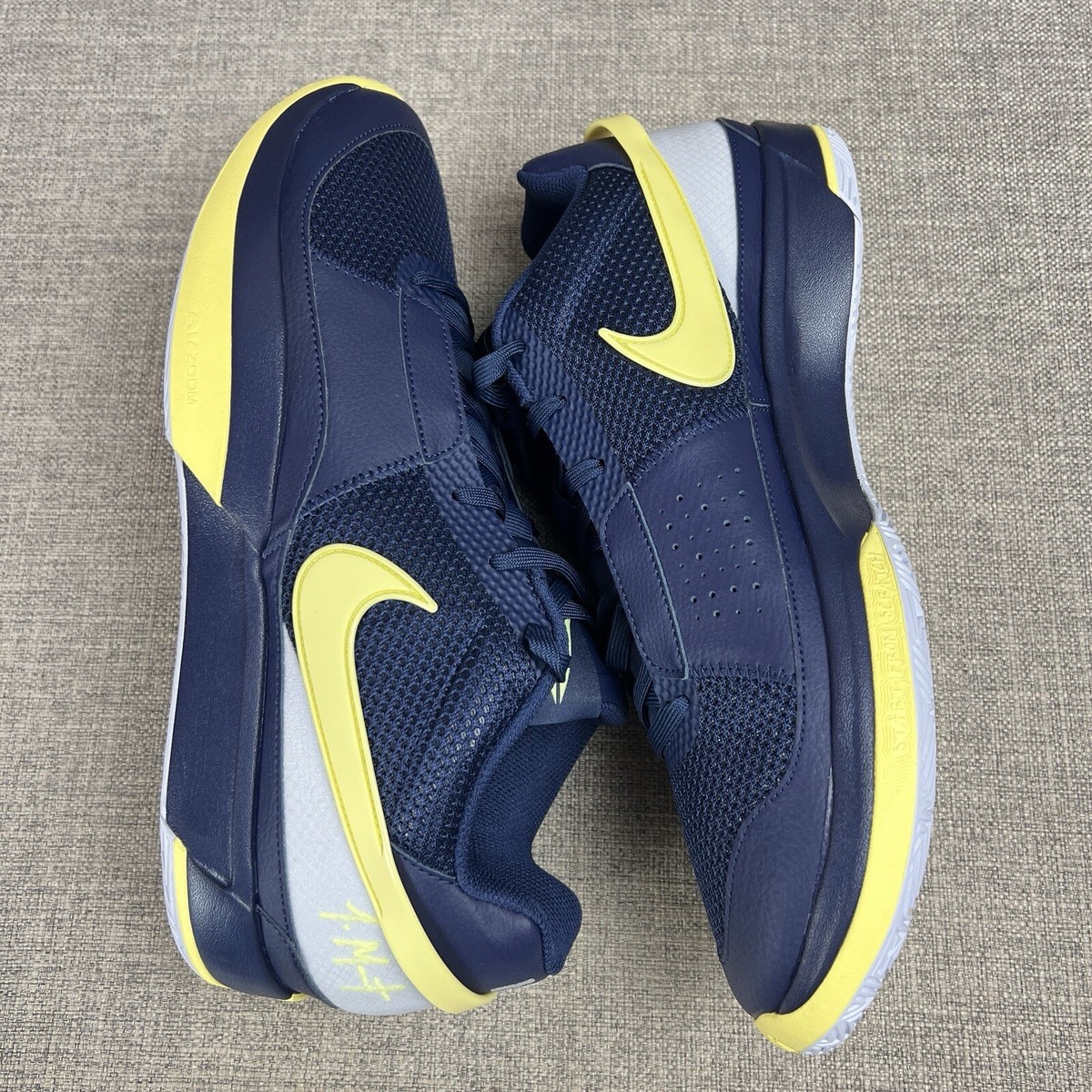 Size 13 - Nike Ja 1 Murray State Navy Laser Orange Basketball Shoes FQ4796-402 Nike Ja Morant 1 Murray State Midnight Navy Laser Orange  main image 3