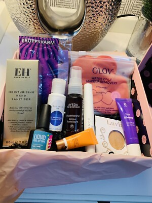 Gemischtes Beauty Paket 11 Stück u.a. Emma Hardie, Aveda in rosa Box