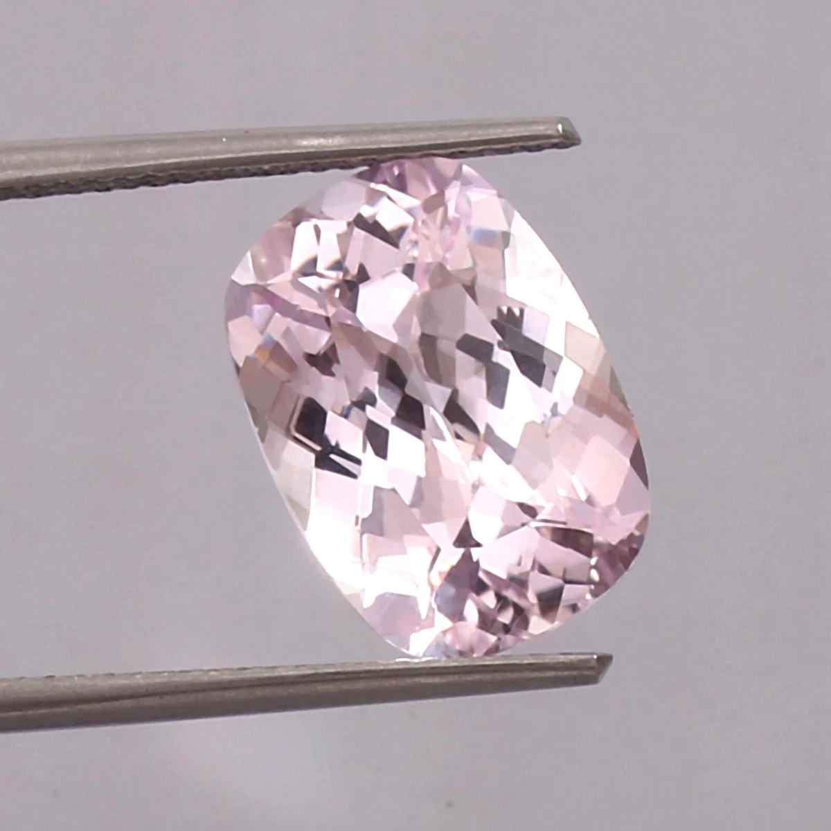 Pale pink morganite sale