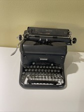 LC Smith-Corona Super Speed 11 Vintage Manual Standard Typewriter thumbnail